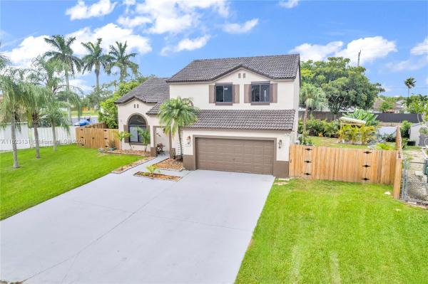 Three Lakes, 13732 SW 179th Ter, Richmond West, Florida 33177, image 1