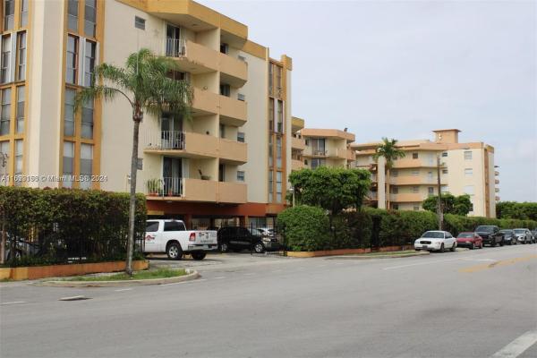 Casa Del Sol, 1750 W 46th St #433, Hialeah, Florida 33012, image 1