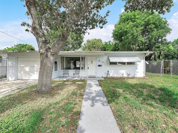 Crestview, 216 NE 17th Ave, Pompano Beach, Florida 33060, image 1