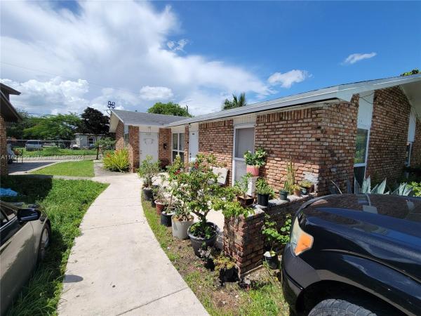 Redondo, 1235 NW 12th St, Homestead, Florida 33030, image 1