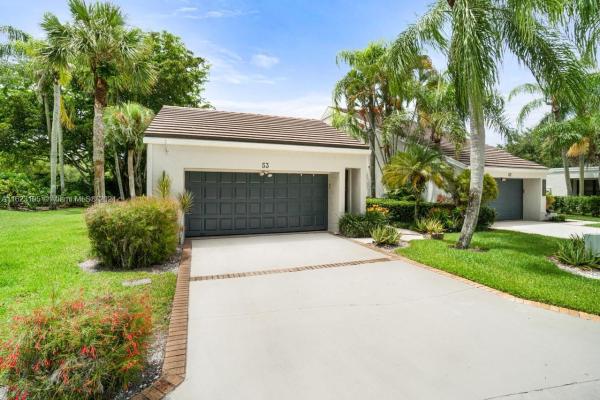 Townhomes Of Marlwood, 53 Edinburgh Dr, Palm Beach Gardens, Florida 33418, image 1