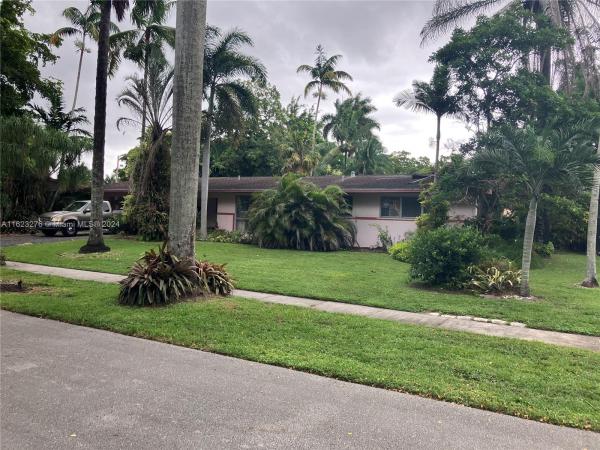 Plantation Gardens, 872 Orchid Dr, Plantation, Florida 33317, image 1