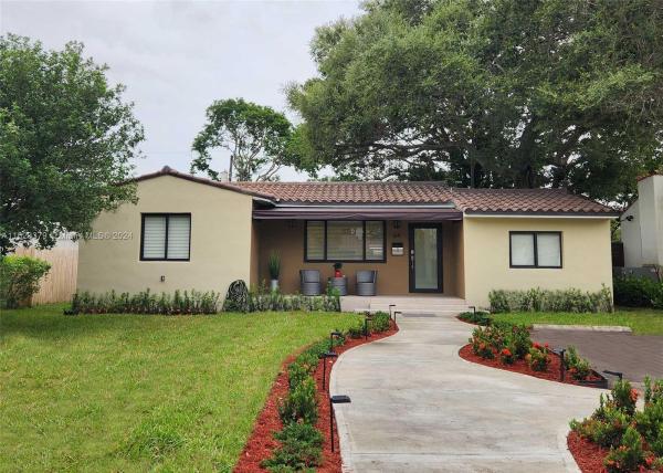 Country Club Estates, 64 Corydon Dr, Miami Springs, Florida 33166, image 1