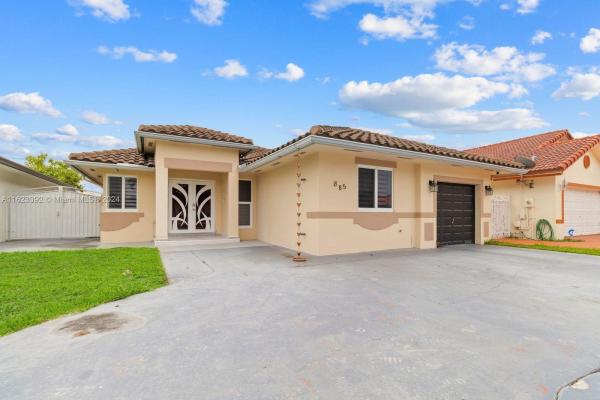 Superior Homes Estates, 885 NW 135th Ct, Tamiami, Florida 33182, image 1