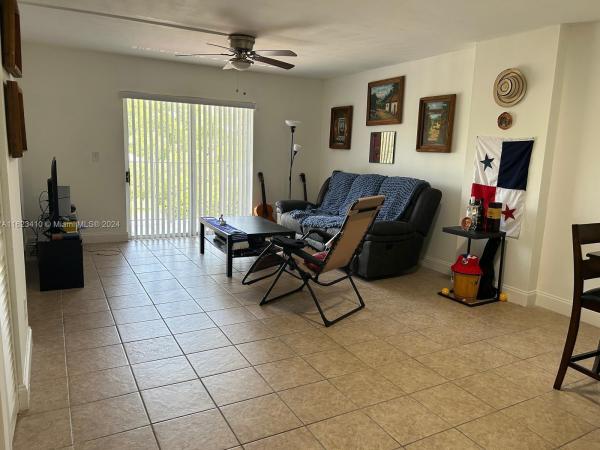 Saga Bay Gardens, 8260 SW 210th St #203, Cutler Bay, Florida 33189, image 1