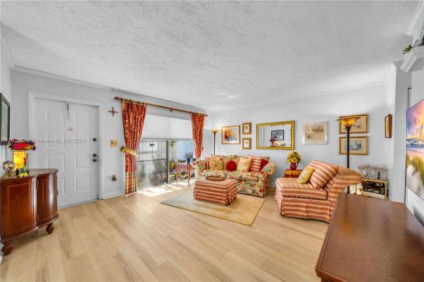Gables Point, 4520 SW 68th Ct Cir #24-5, Glenvar Heights, Florida 33155, image 3