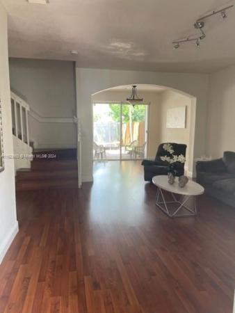 Century Villas, 330 SW 87th Path, Fountainebleau, Florida 33174, image 3