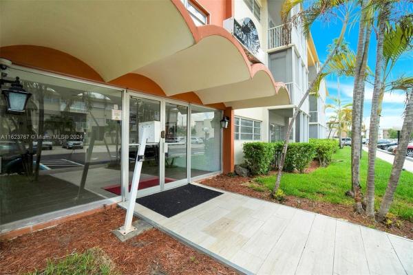 Fountainview, 16800 NE 15 Ave #106, North Miami Beach, Florida 33162, image 3