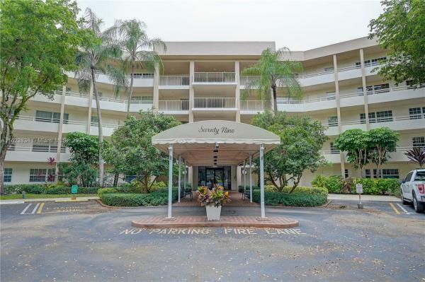 Palm-Aire Country Club 6, 3980 Oaks Clubhouse Dr #406, Pompano Beach, Florida 33069, image 1