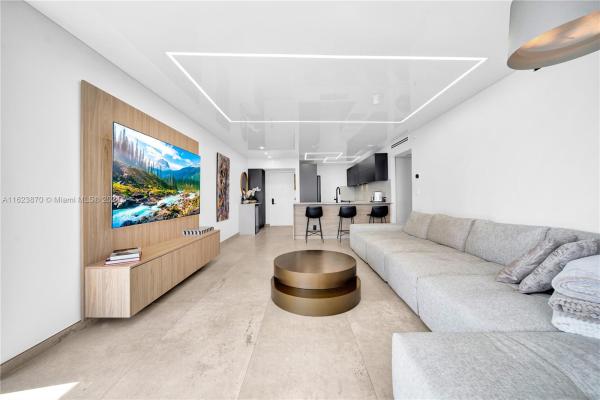 Coronado Towers, 20301 W Country Club Dr #1823, Aventura, Florida 33180, image 1