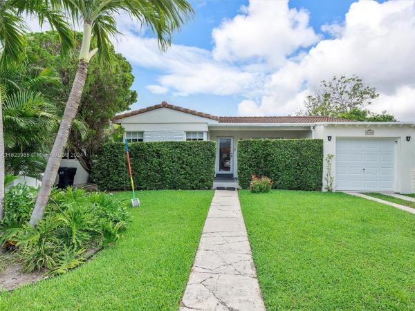 Altos Del Mar, 9040 Dickens Ave, Surfside, Florida 33154, image 1