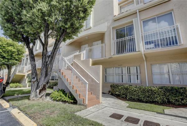 Coral Pointe Townhomes, 8665 NW 6th Ln #1-204, Fountainebleau, Florida 33126, image 1