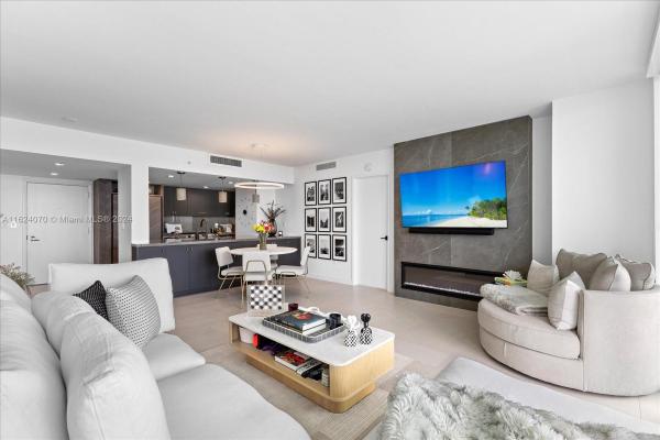 1800 Club, 1800 N Bayshore Dr #3905, Miami, Florida 33132, image 3