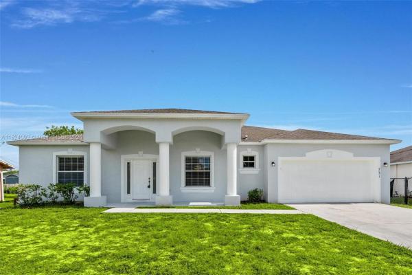 Northport Village, 731 NW Treemont Ave, Port St. Lucie, Florida 34983, image 2