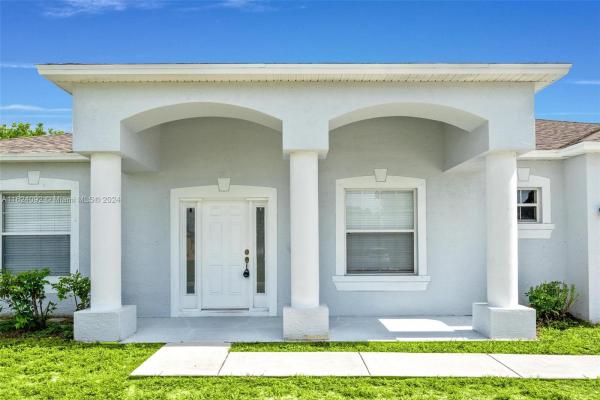 Northport Village, 731 NW Treemont Ave, Port St. Lucie, Florida 34983, image 3