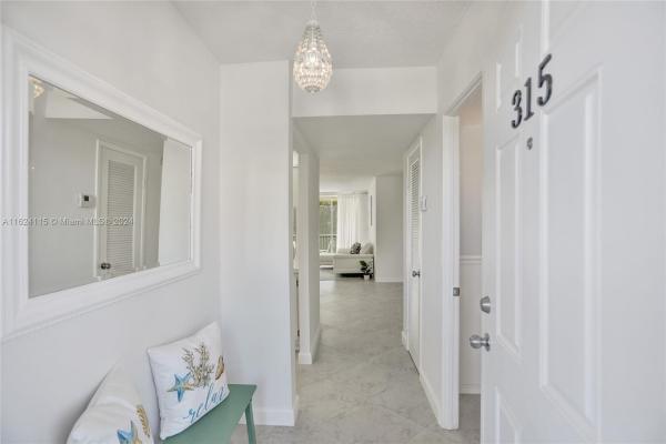 Daisy Gardens, 1750 NE 191st St #315-3, Ojus, Florida 33179, image 1