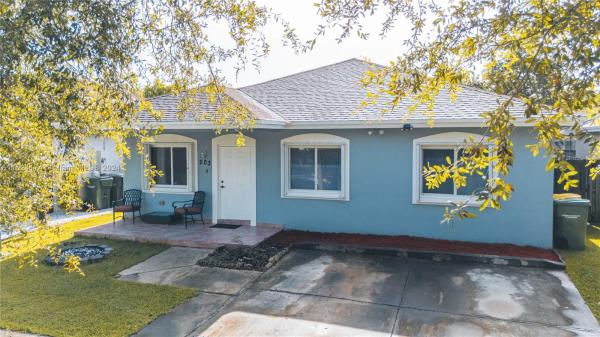 203 SW 15th Ter, Homestead, Florida 33030, image 2