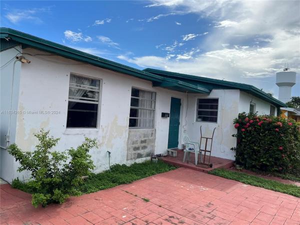Newport Manor, 651 NW 9th St, Homestead, Florida 33030, image 3