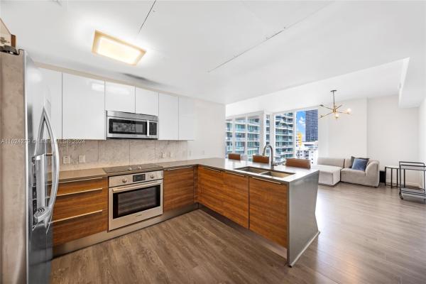 The Crimson, 601 NE 27th St #901, Miami, Florida 33137, image 1