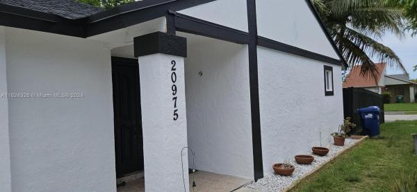 Oak Park, 20975 SW 124th Ave Rd, South Miami Heights, Florida 33177, image 1