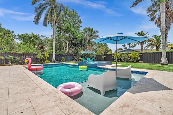 San Sebastian, 13354 SW 42nd Ter, Kendale Lakes, Florida 33175, image 1