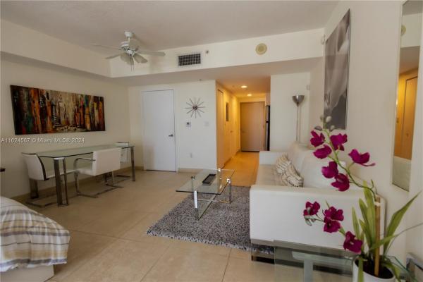 Opera Tower, 1750 N Bayshore Dr #1908, Miami, Florida 33132, image 1
