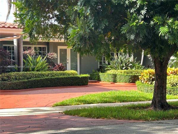 Snapper Creek Park, 8841 SW 87th St, Kendall, Florida 33173, image 1