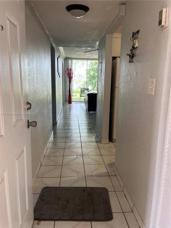 Samari Lake East, Hialeah Gardens, Florida 33016, image 1