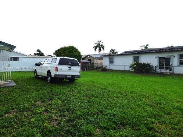 Meadow Wood Manor, 26045 SW 131st Ct, Princeton, Florida 33032, image 3