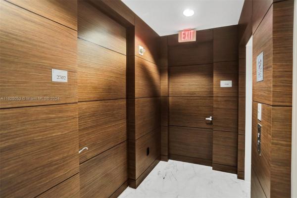 Tdr Tower 2, 15901 Collins Ave #2702, Sunny Isles Beach, Florida 33160, image 2