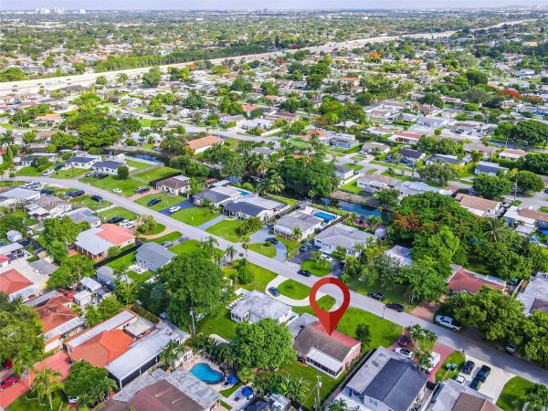 Central Miami, 7370 SW 33rd St, Coral Terrace, Florida 33155, image 3