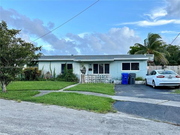 Look Homesites, 2706 Coolidge St, Hollywood, Florida 33020, image 1