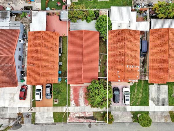 London Estates, 11289 NW 88th Ave, Hialeah Gardens, Florida 33018, image 3