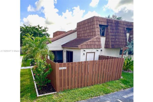 Lake Colony, 4127 Palm Bay Cir, West Palm Beach, Florida 33406, image 1