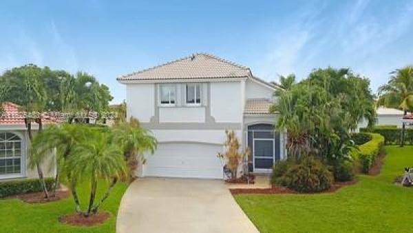 North Gate, 425 SE 24th Dr, Homestead, Florida 33033, image 1