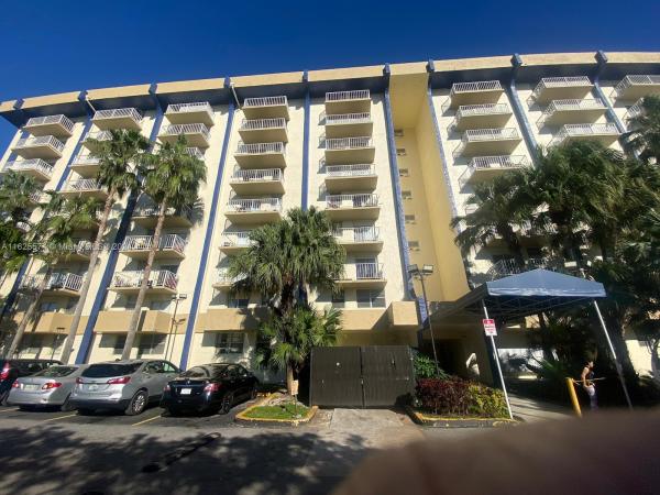 Yolanda Villas, 801 NW 47th Ave #504W, Miami, Florida 33126, image 1