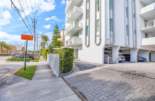 The Knightsbridge, 7133 Bay Dr #503, Miami Beach, Florida 33141, image 1