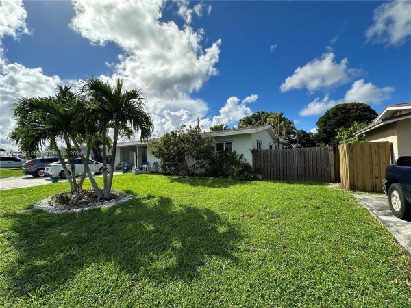 King Robert, 711 NW 16th St, Homestead, Florida 33030, image 3