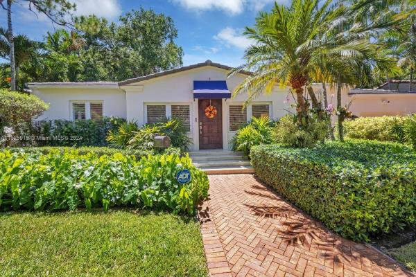 Coconut Grove Terrace, 3620 Harlano St, Coral Gables, Florida 33134, image 3