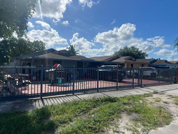 Golden Gardens, 19204 NW 33rd Ave, Miami Gardens, Florida 33056, image 1