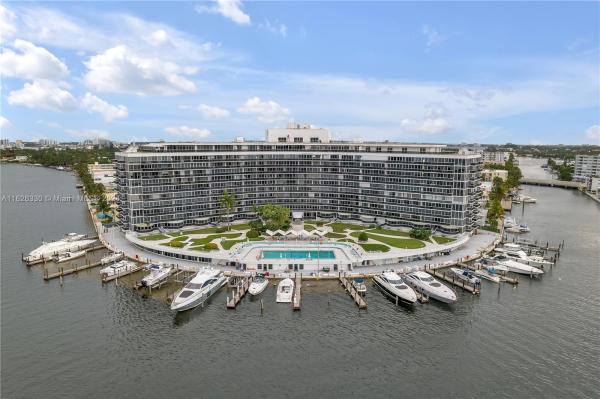 King Cole, 900 Bay Dr #711, Miami Beach, Florida 33141, image 1