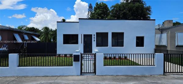 Stephens Manor, 859 NW 77th St, Gladeview, Florida 33150, image 2