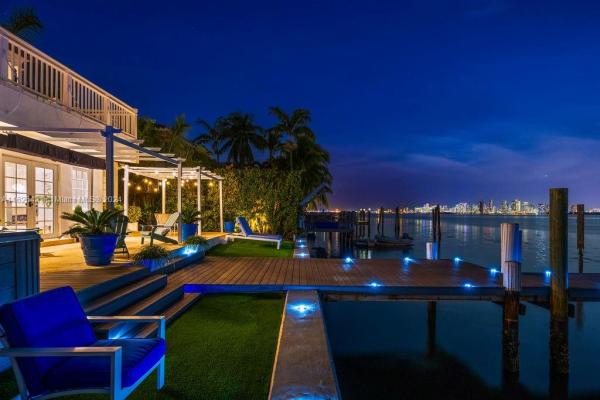 North Bay Island, 7530 Miami View Dr, North Bay Village, Florida 33141, image 1