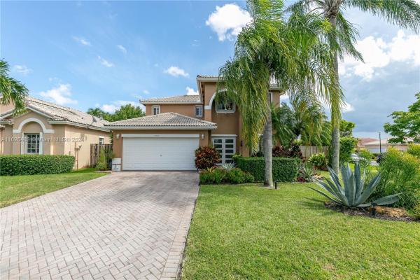 Oak Creek North, 15458 SW 138th Ter, Kendall, Florida 33196, image 1
