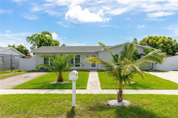 Fairway Estates, 15601 SW 106th Ave, Palmetto Estates, Florida 33157, image 1