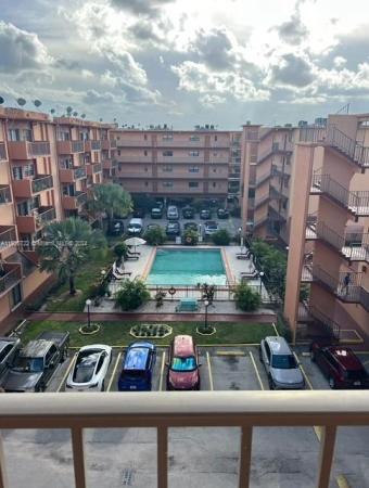 Westland, 1800 W 54th St #406, Hialeah, Florida 33012, image 1