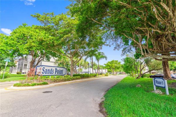 Sands Point, 8360 Sands Point Blvd #G110, Tamarac, Florida 33321, image 1