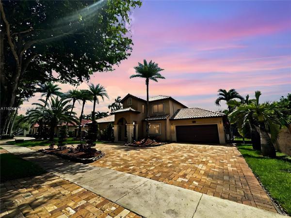 Royal Palm North, 15606 NW 83rd Ave, Miami Lakes, Florida 33016, image 2