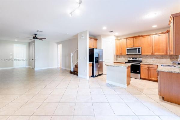 Parkland Reserve, 7239 NW 108th Way, Parkland, Florida 33076, image 2