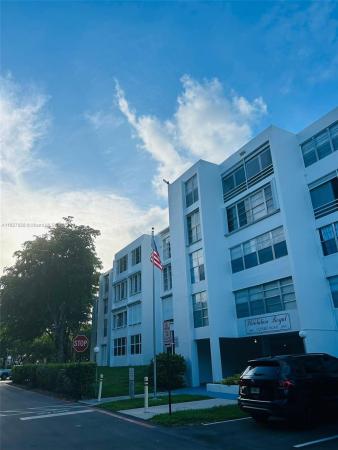 Plantation Royal, 6903 Cypress Rd #D26, Plantation, Florida 33317, image 1